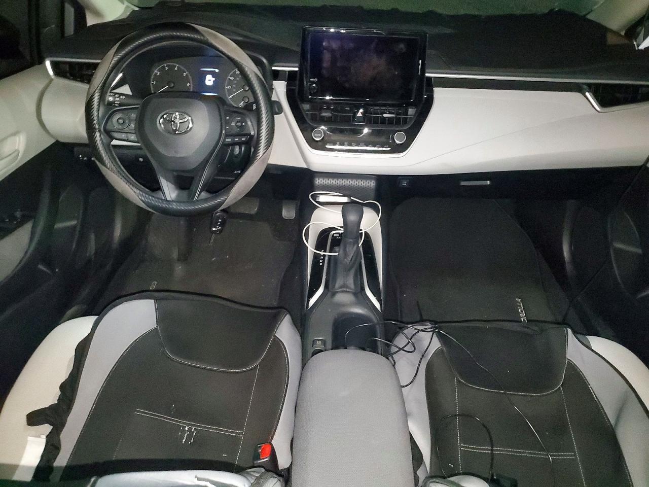 2024 Toyota Corolla Hybrid Le - zdjęcie 8