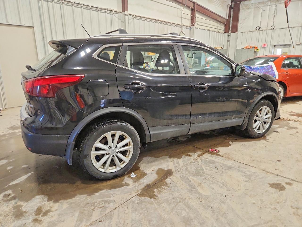 2018 Nissan Rogue Sport Sv - zdjęcie 3