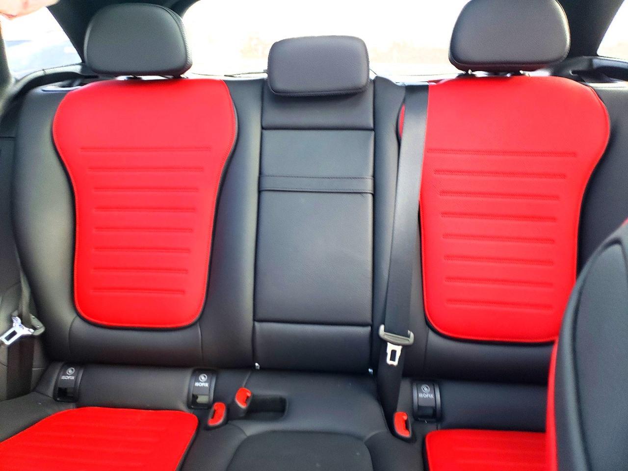 2025 Mercedes-Benz Glc 300 4Matic - zdjęcie 10