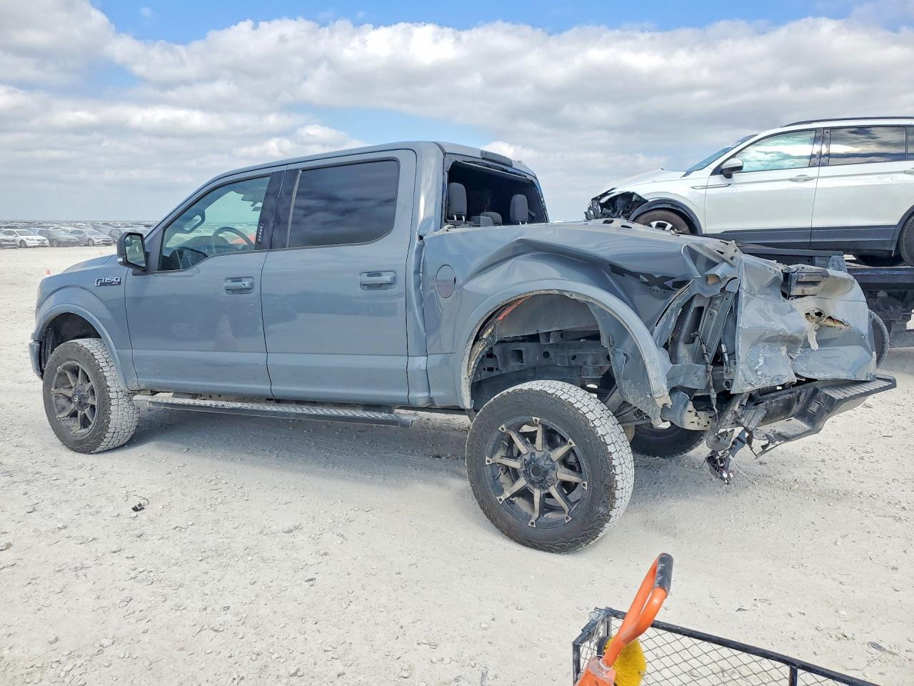 2019 Ford F150 Supercrew - zdjęcie 2