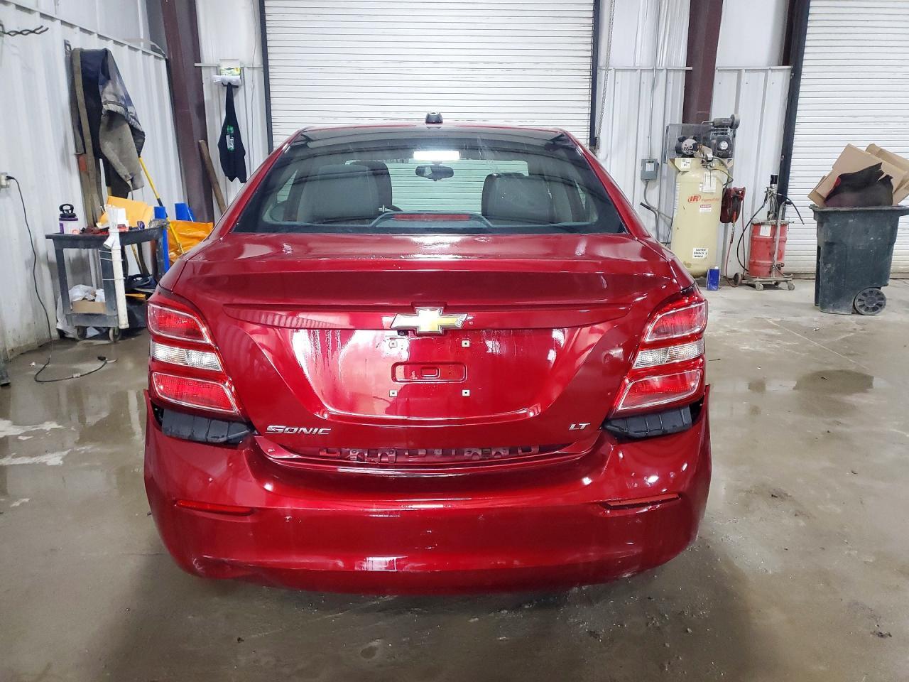 2017 Chevrolet Sonic Lt - zdjęcie 6