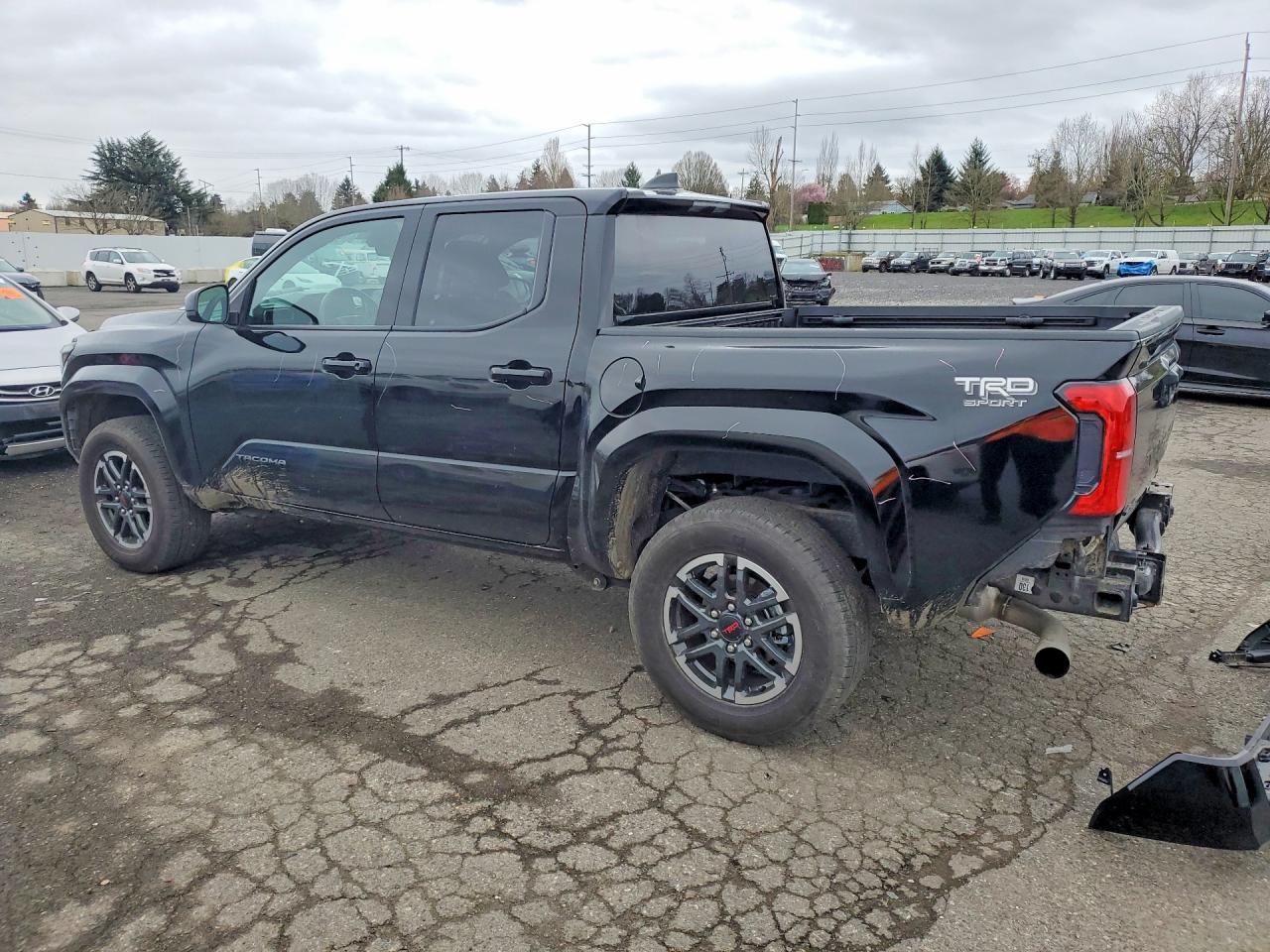 2025 Toyota Tacoma Double Cab - zdjęcie 2