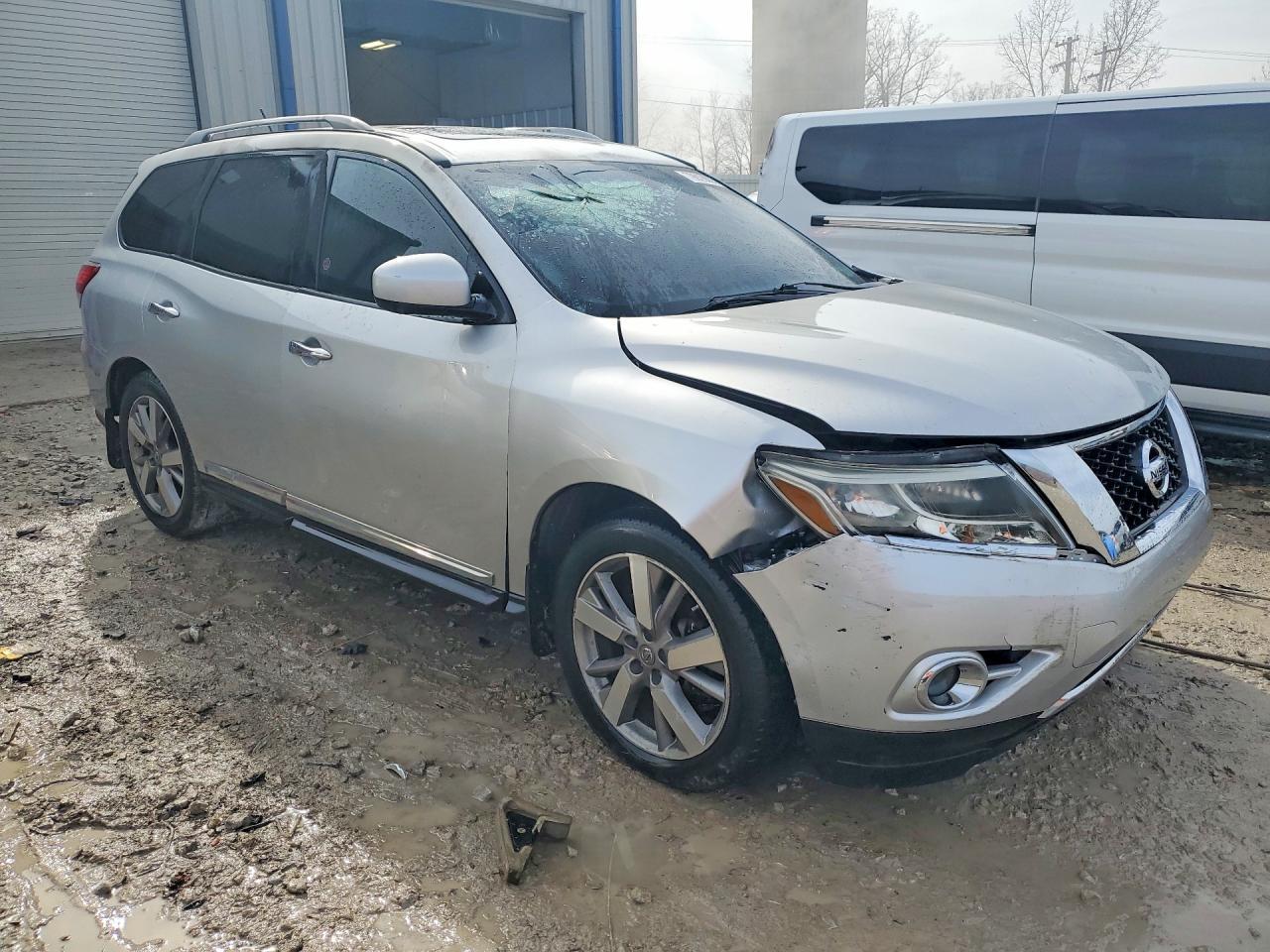 2015 Nissan Pathfinder S - zdjęcie 4