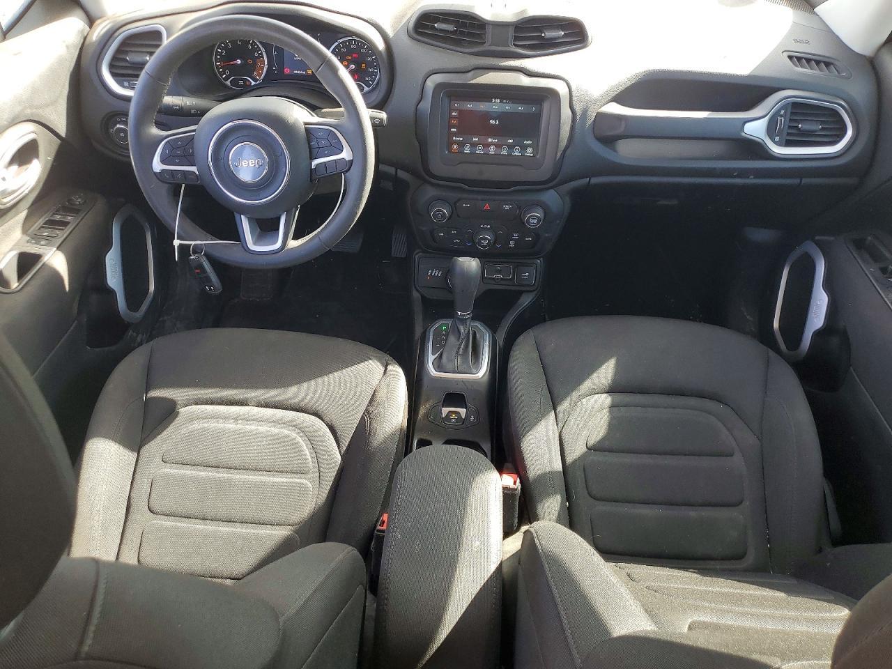 2019 Jeep Renegade - zdjęcie 8