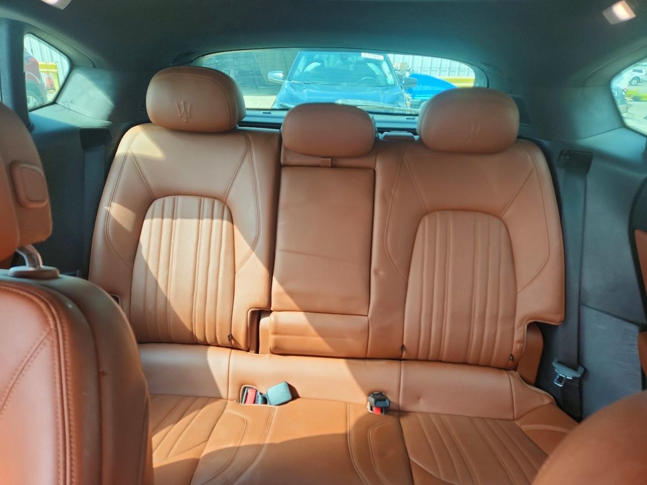 2017 Maserati Levante Luxury - zdjęcie 10