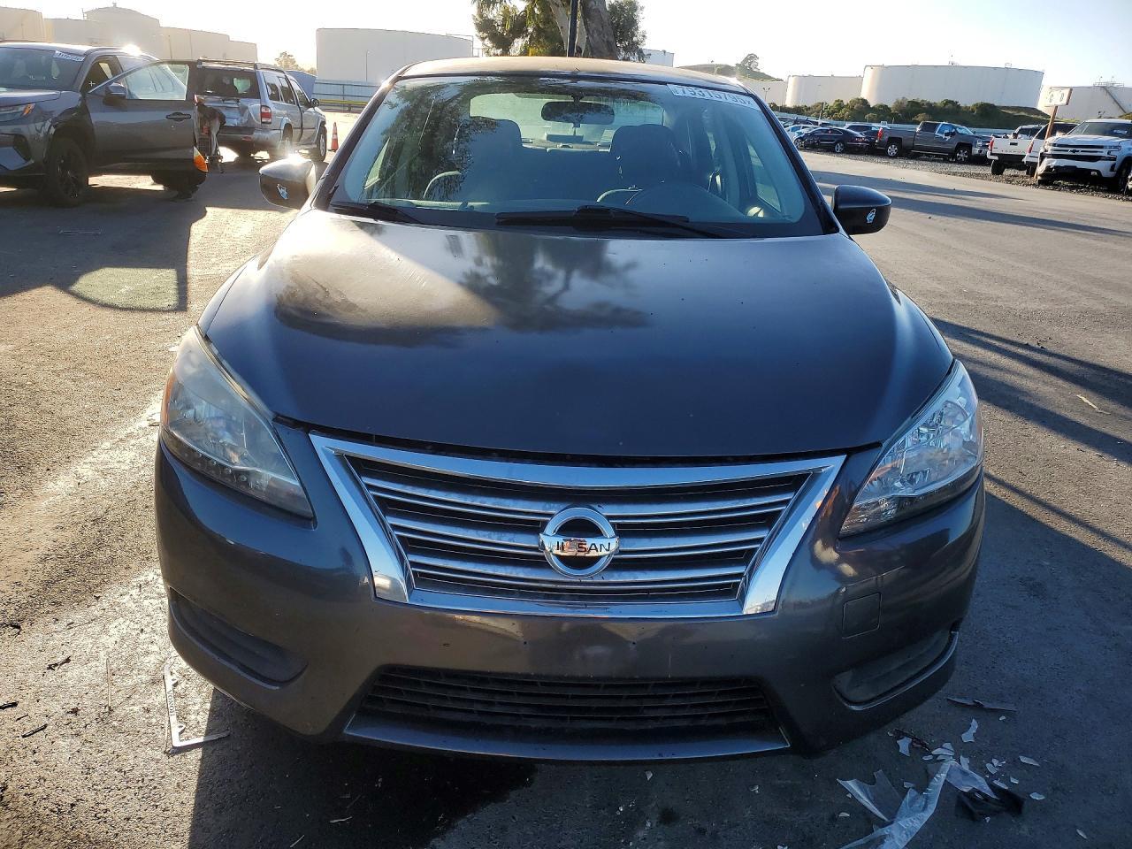 2015 Nissan Sentra Awd - zdjęcie 5