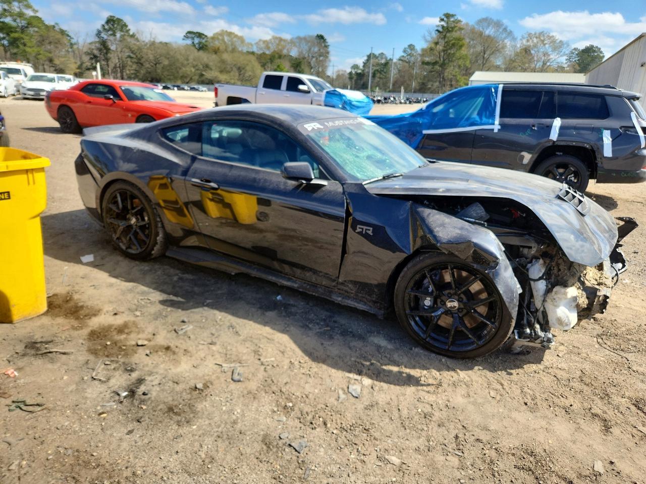 2024 Ford Mustang Gt - zdjęcie 4