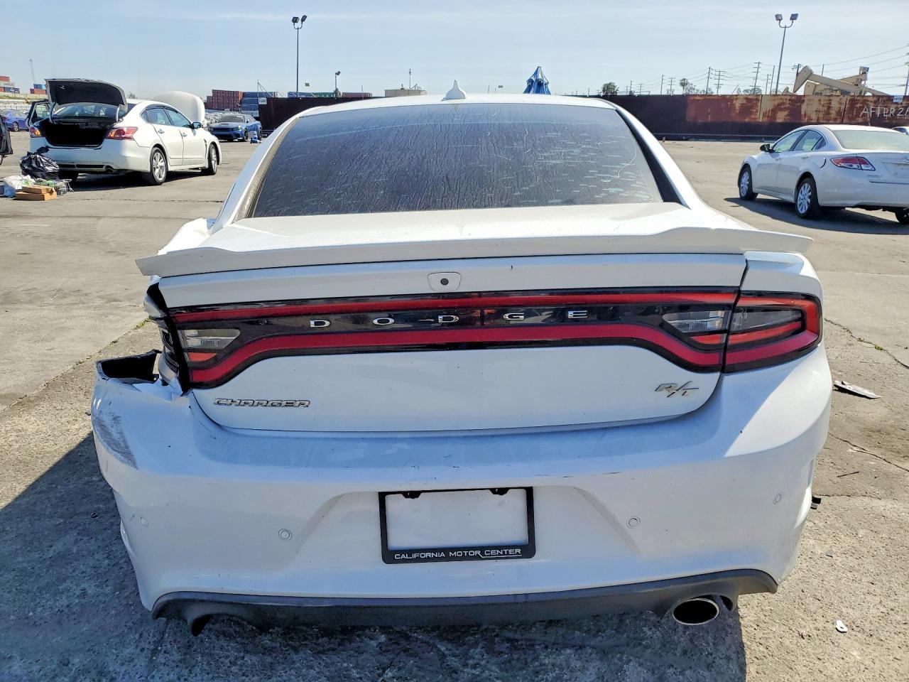 2019 Dodge Charger R - zdjęcie 6