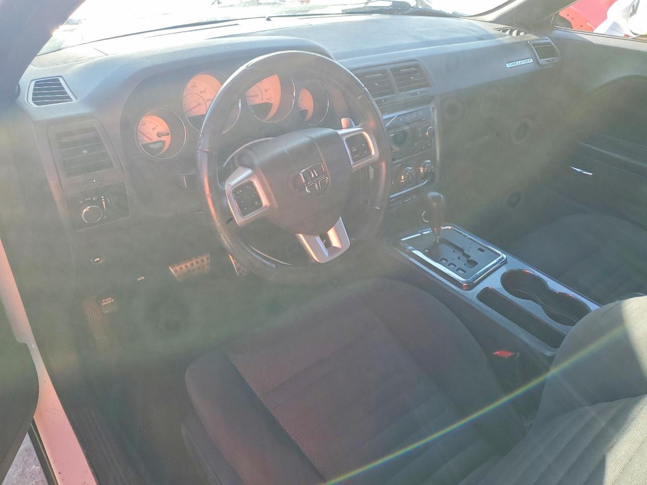 2013 Dodge Challenger Sxt - zdjęcie 8