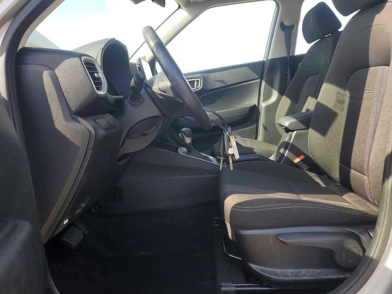 2023 Hyundai Venue Sel - zdjęcie 7