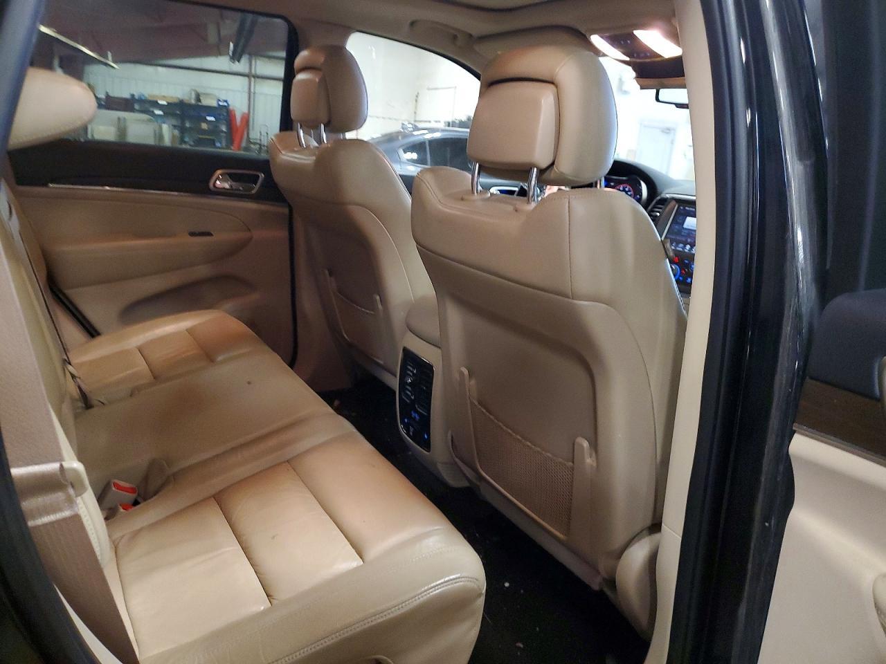 2015 Jeep Grand Cherokee Limited - zdjęcie 11