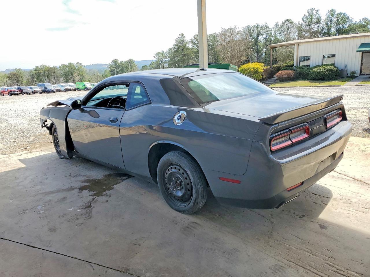 2019 Dodge Challenger Sxt - zdjęcie 2