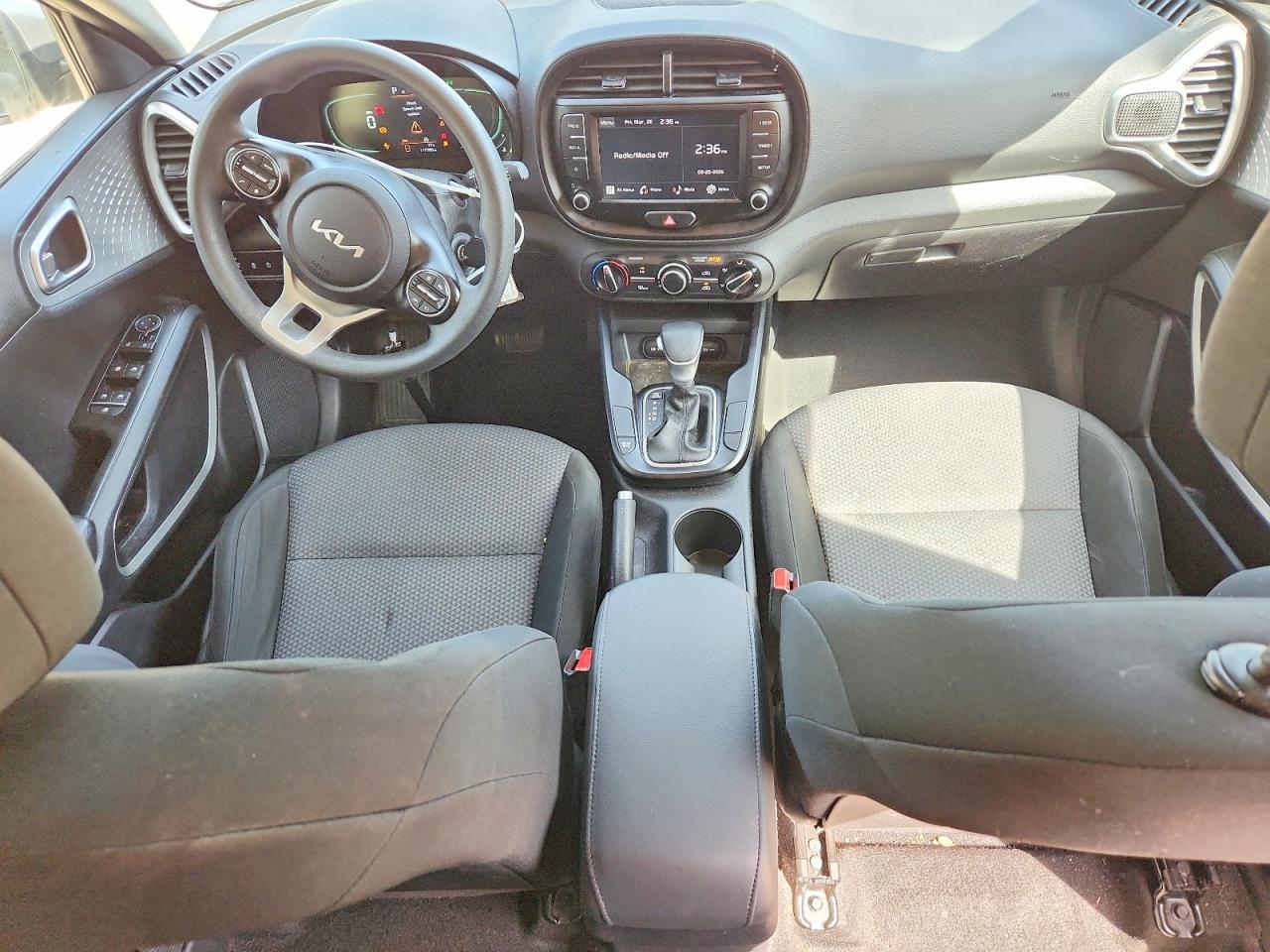 2023 Kia Soul Lx - zdjęcie 8