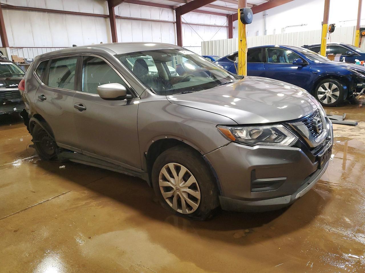 2018 Nissan Rogue S - zdjęcie 4