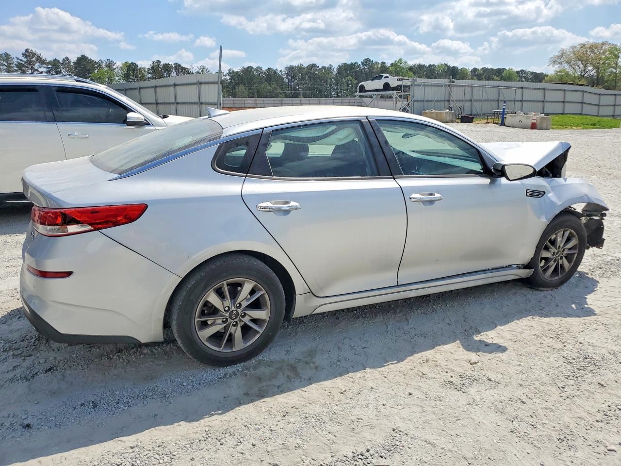 2019 Kia Optima Lx - zdjęcie 3