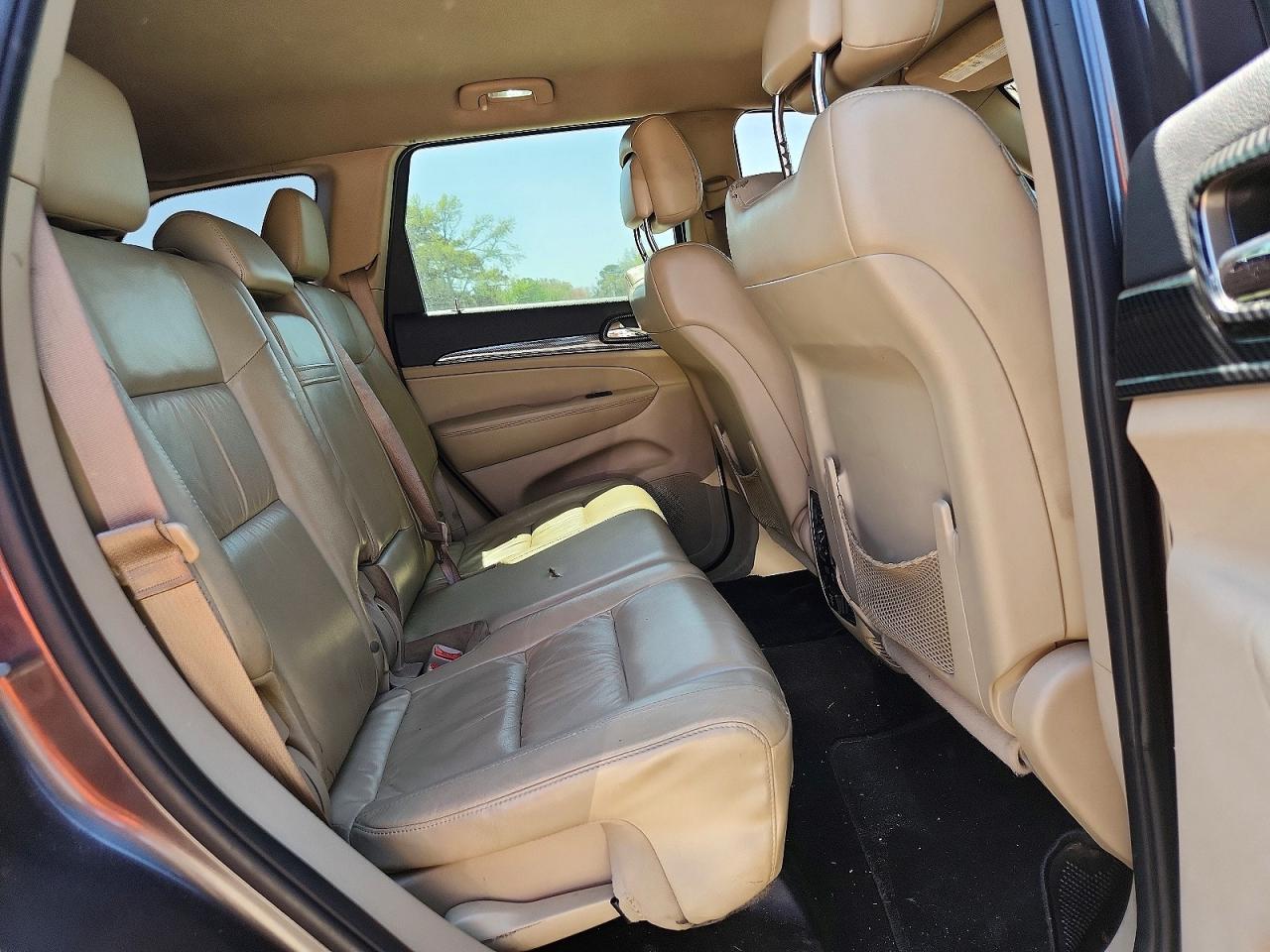 2015 Jeep Grand Cherokee Limited - zdjęcie 11
