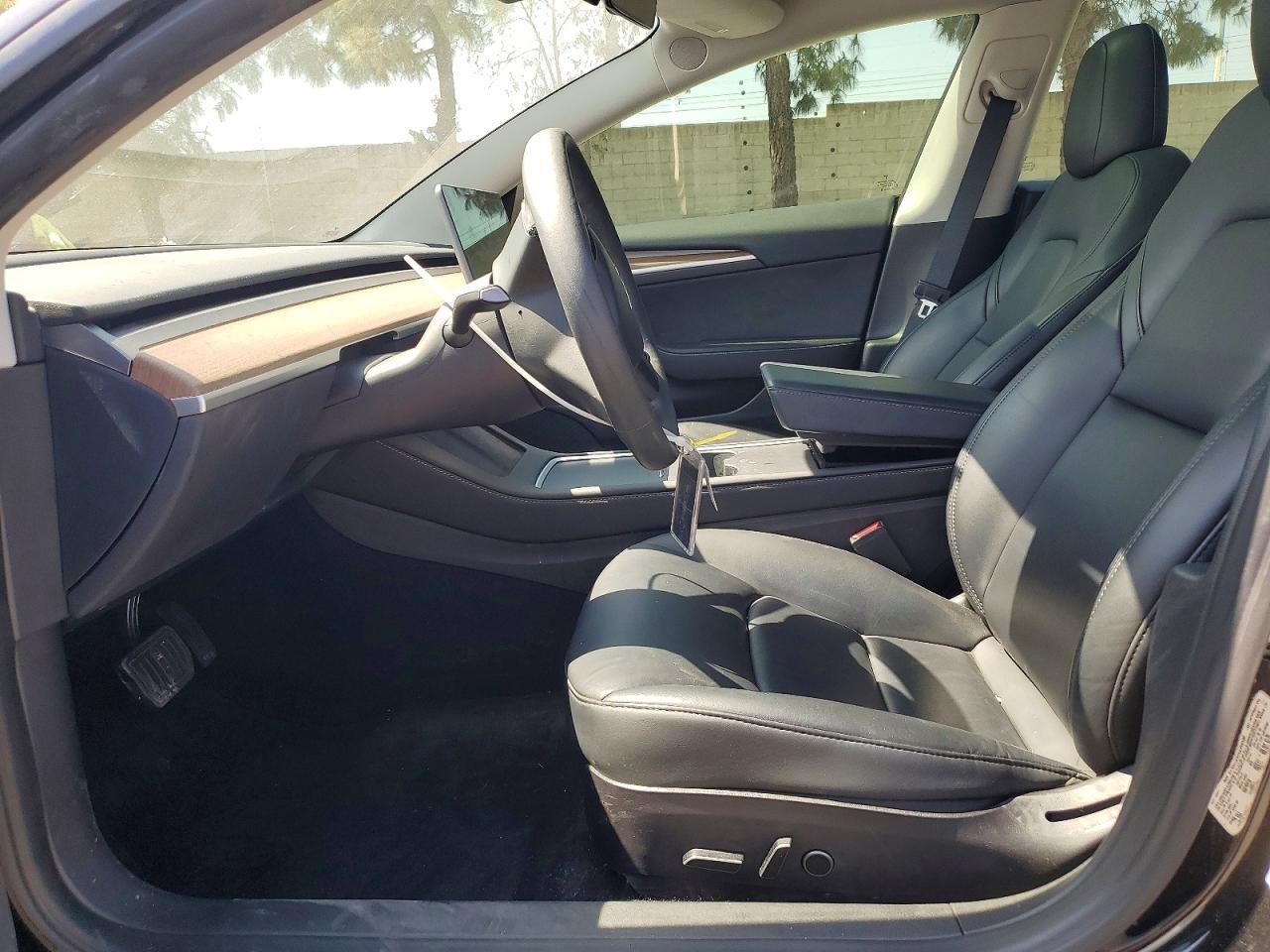 2023 Tesla Model 3 - zdjęcie 7