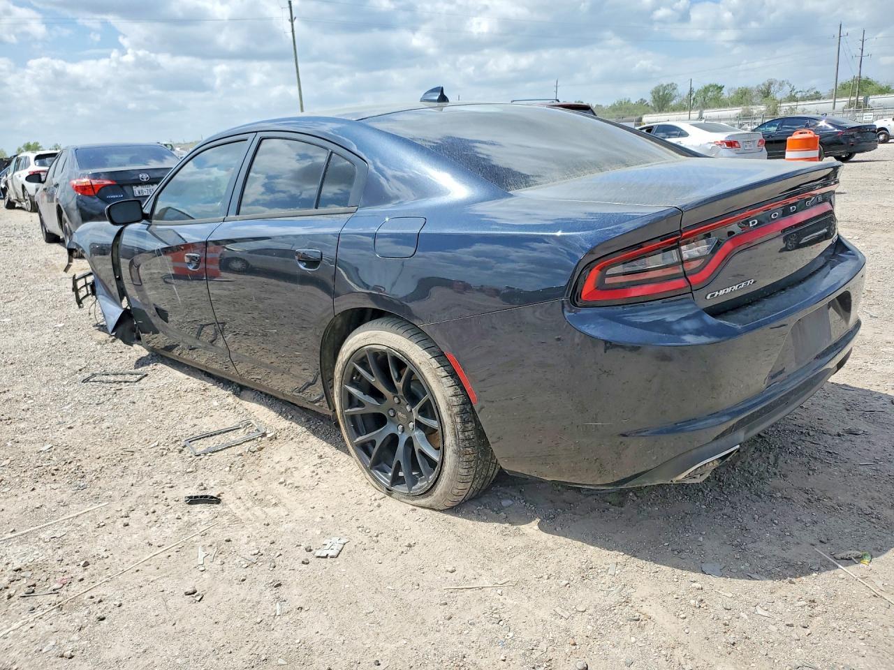2016 Dodge Charger Sxt - zdjęcie 2