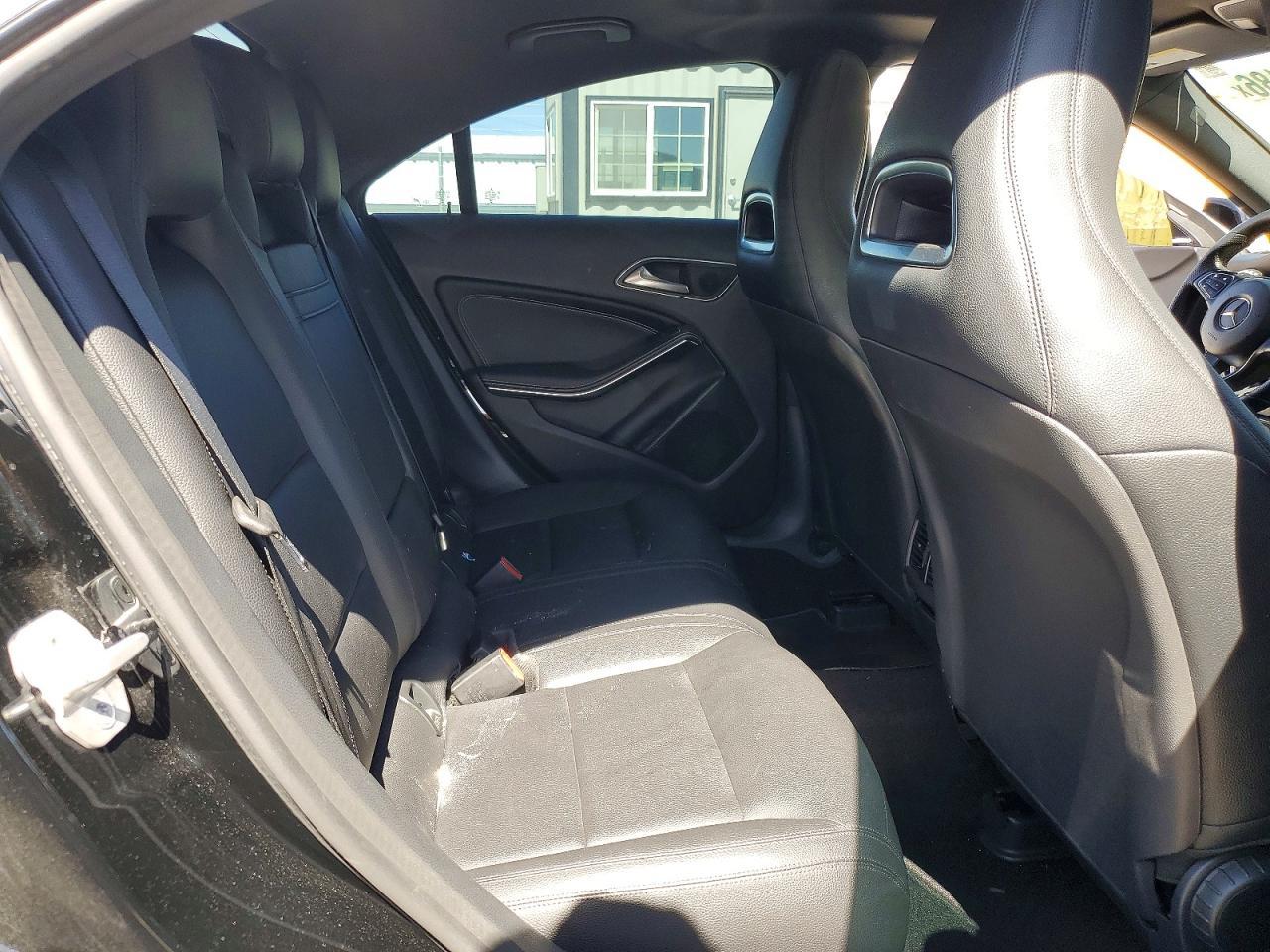 2015 Mercedes-Benz Cla 250 - zdjęcie 10