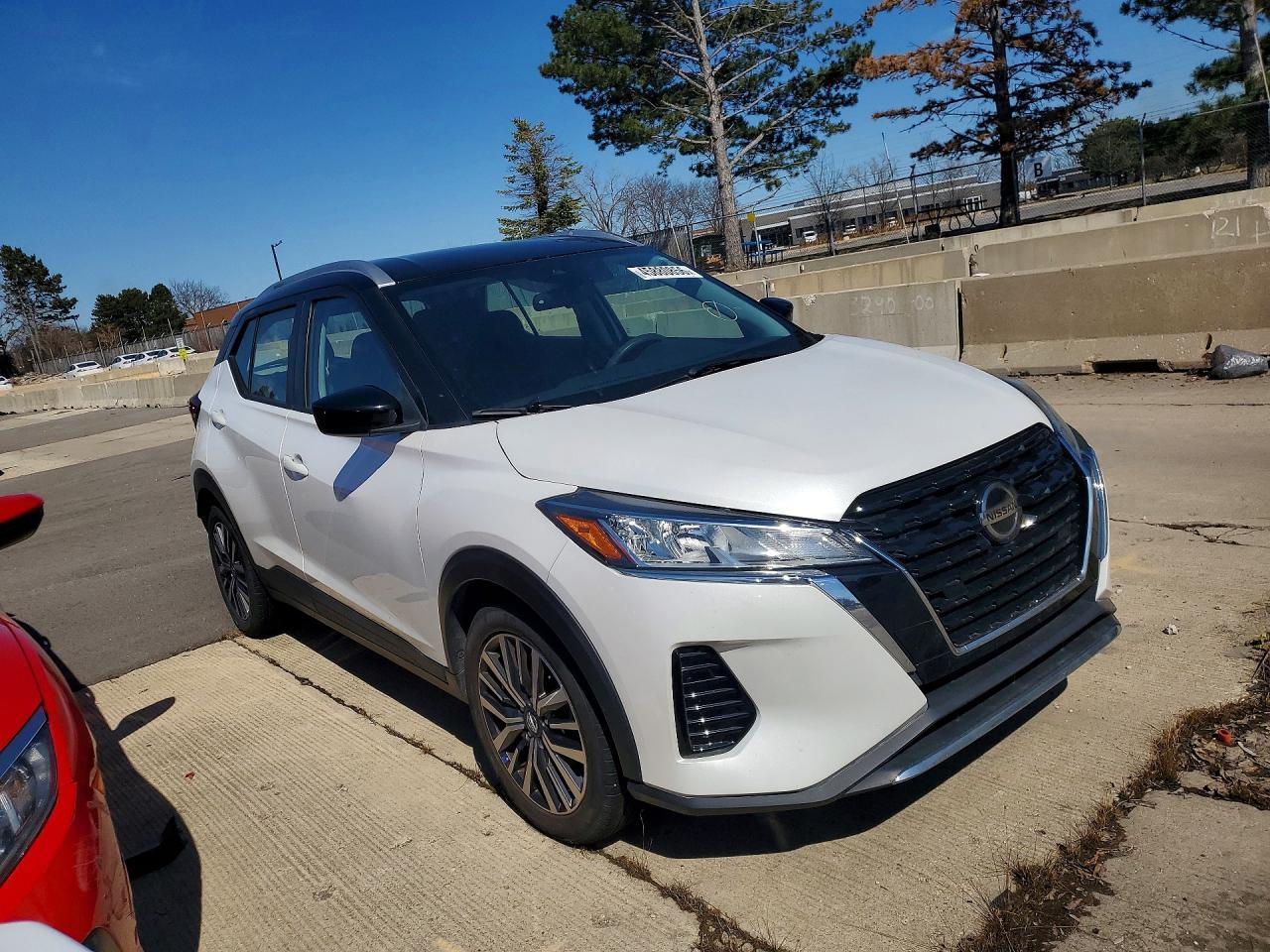 2021 Nissan Kicks Sv - zdjęcie 4