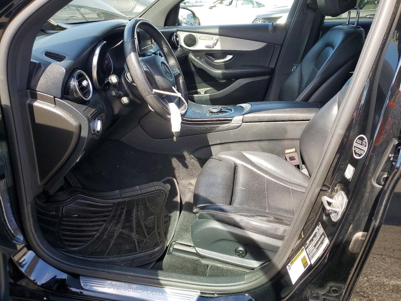 2019 Mercedes-Benz Glc 300 - zdjęcie 7