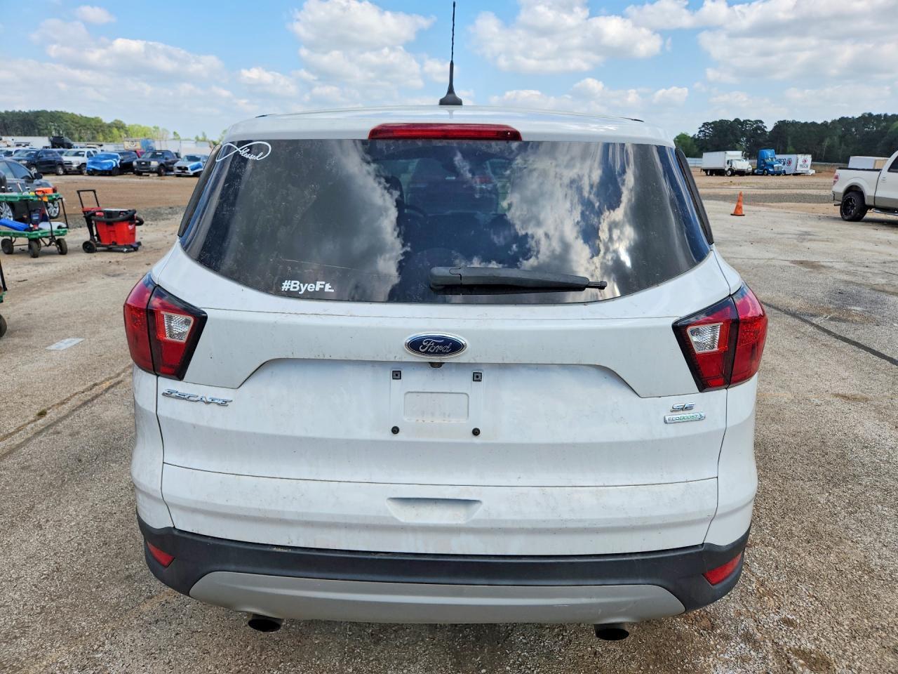 2019 Ford Escape Se - zdjęcie 6