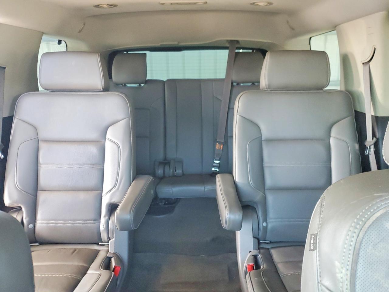 2015 GMC Yukon Denali - zdjęcie 10