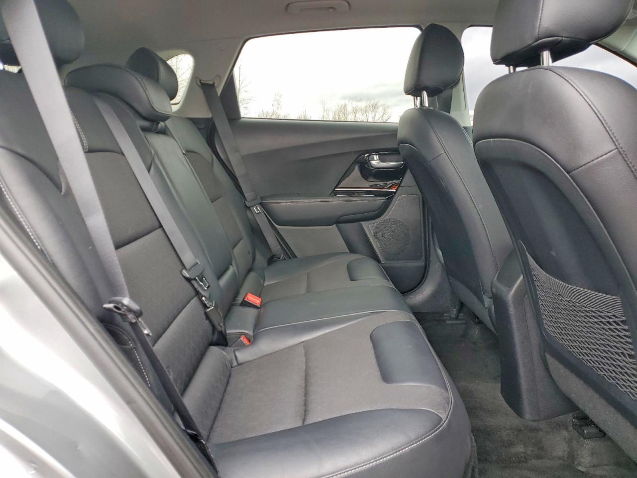 2022 Kia Niro Lxs Special Edition - zdjęcie 11