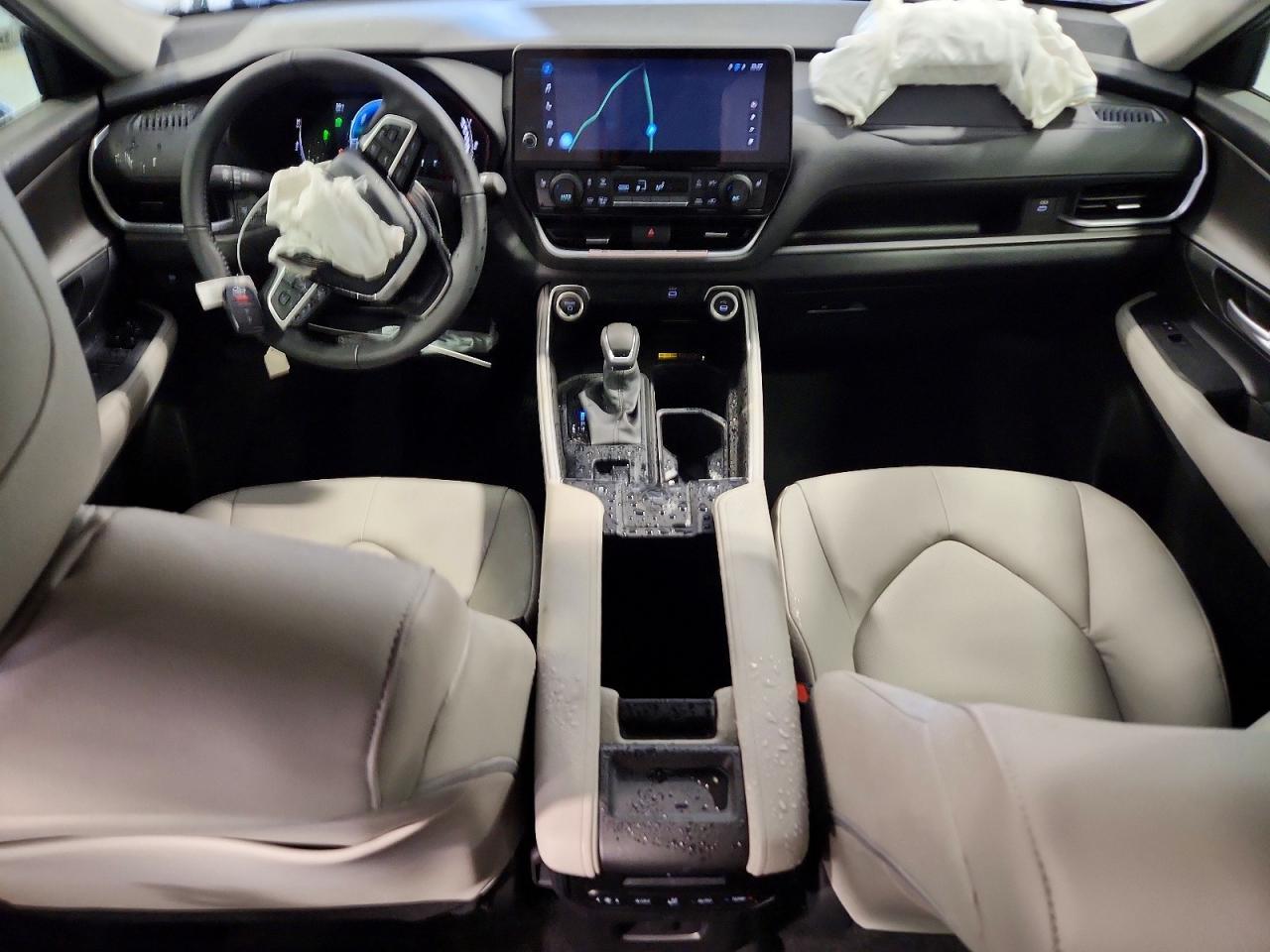 2026 Toyota Grand Highlander Hybrid Xle - zdjęcie 8