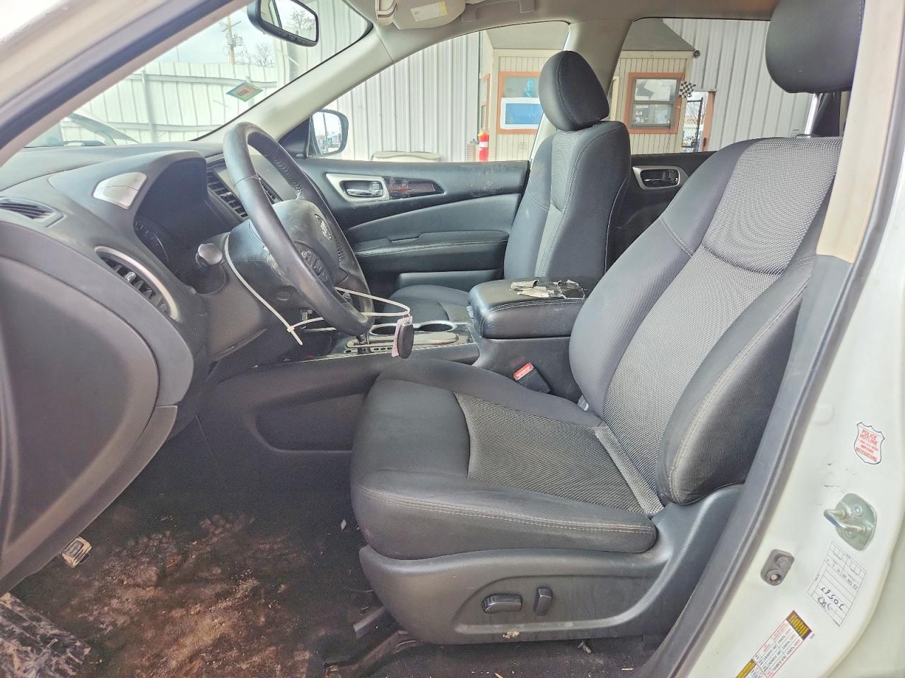 2019 Nissan Pathfinder Sv - zdjęcie 7