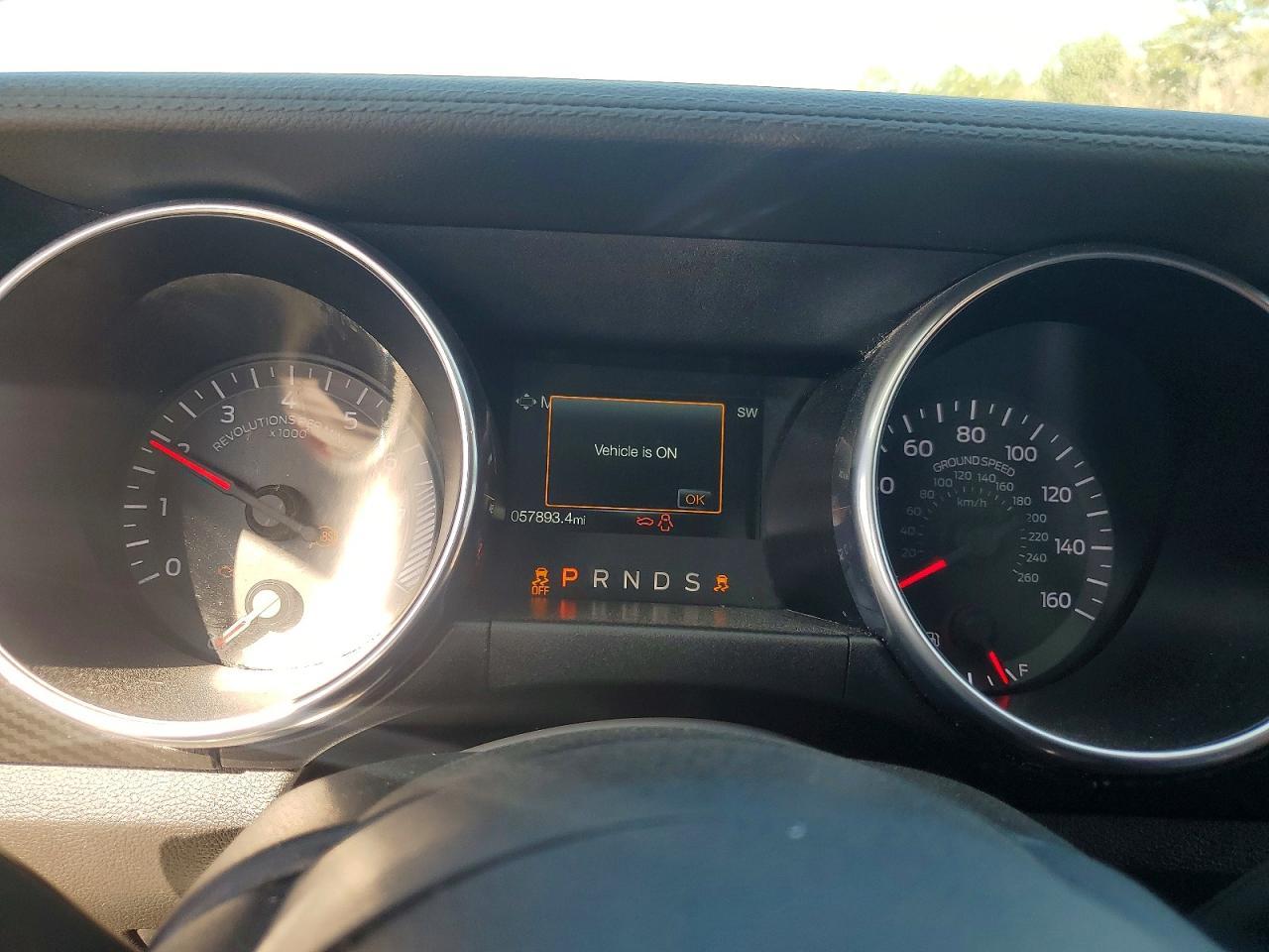 2018 Ford Mustang - zdjęcie 9