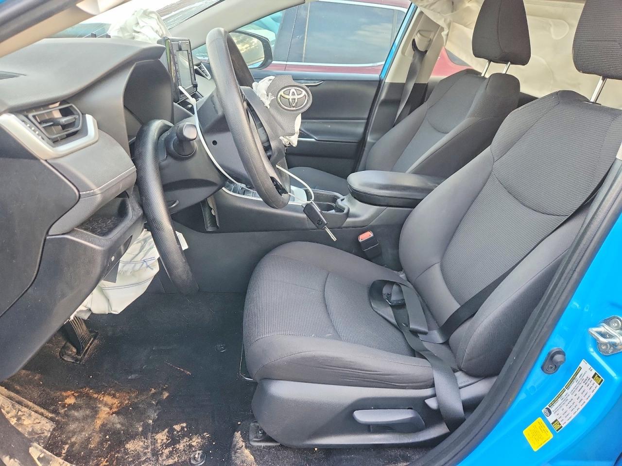 2019 Toyota Rav4 Le - zdjęcie 7