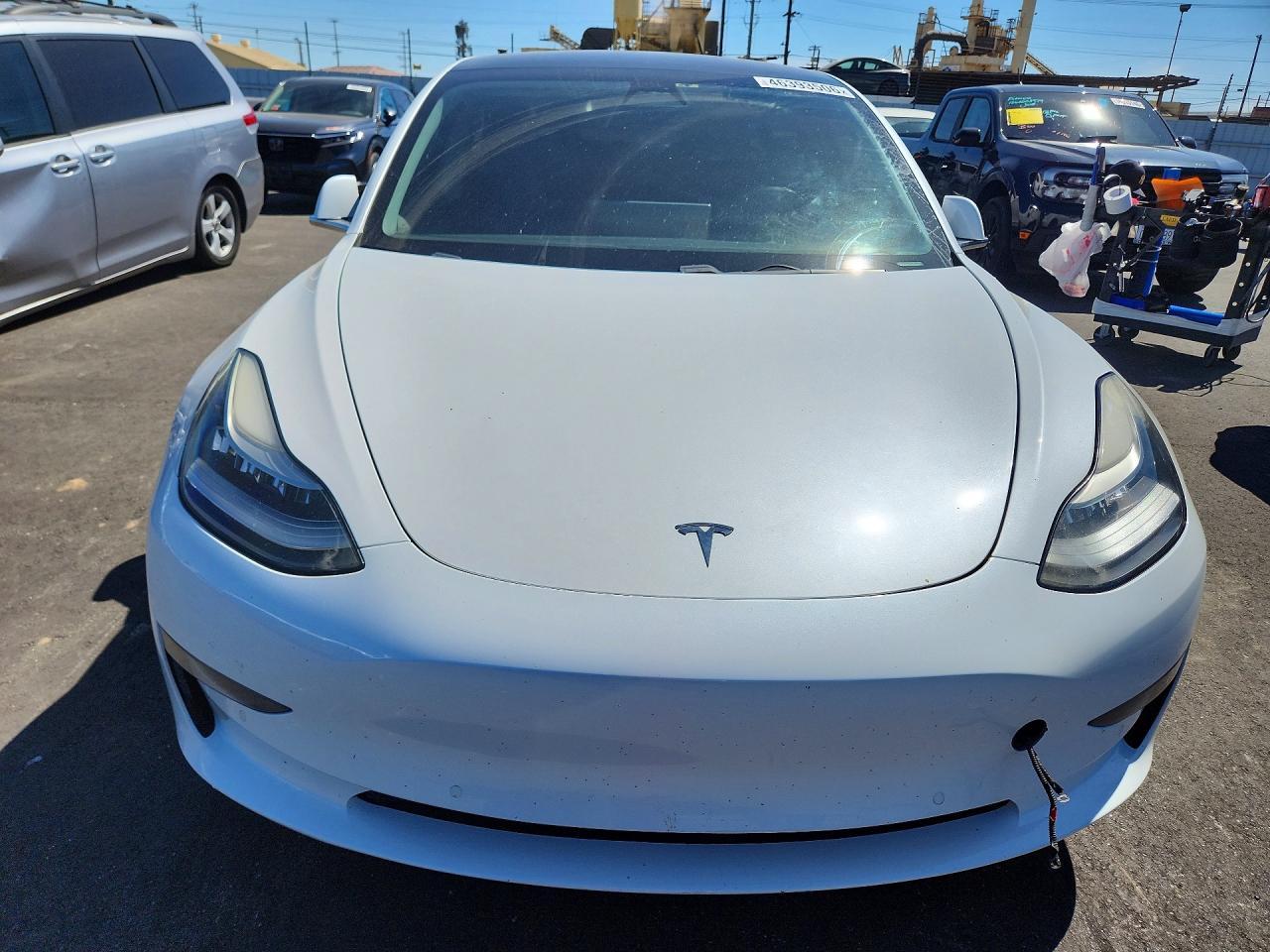 2019 Tesla Model 3 - zdjęcie 5