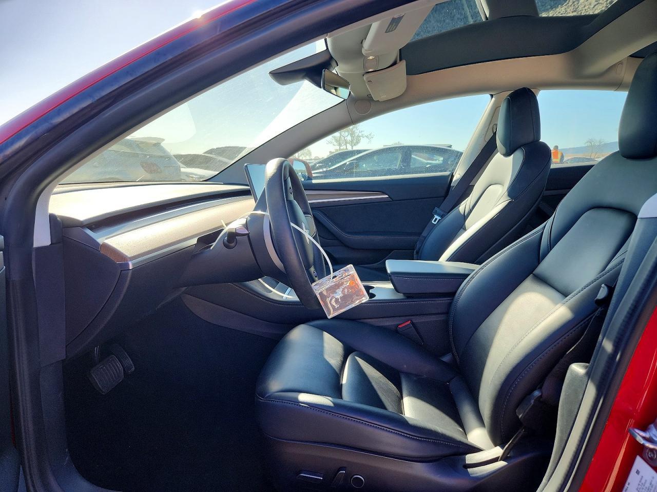 2022 Tesla Model 3 - zdjęcie 7