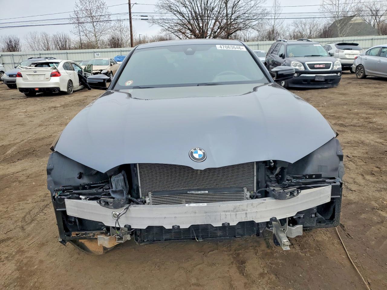 2021 BMW 330Xe - zdjęcie 5