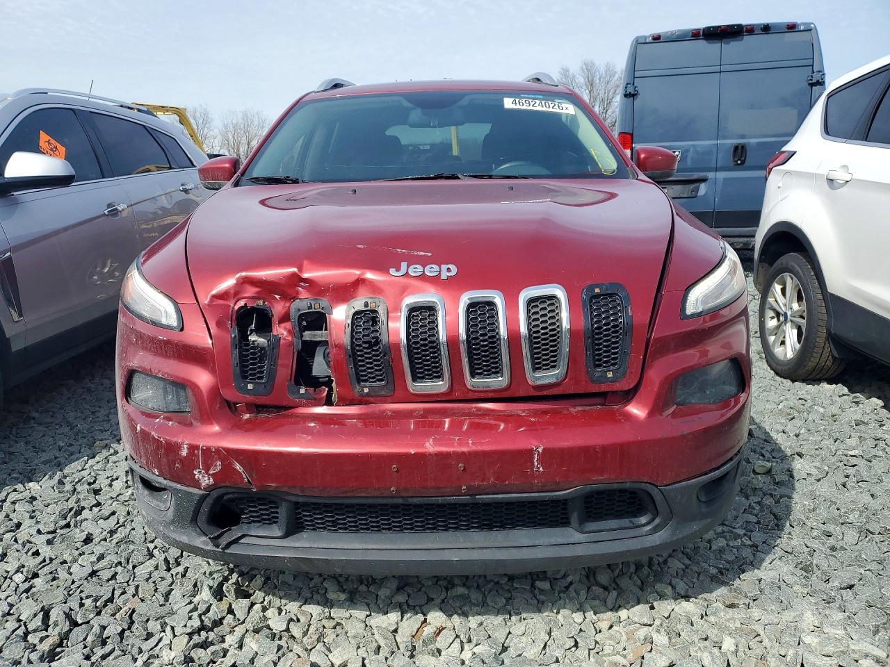 2016 Jeep Cherokee Latitude - zdjęcie 5