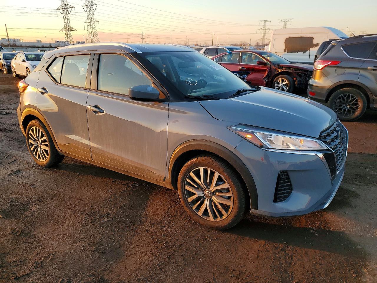 2021 Nissan Kicks Sv - zdjęcie 4