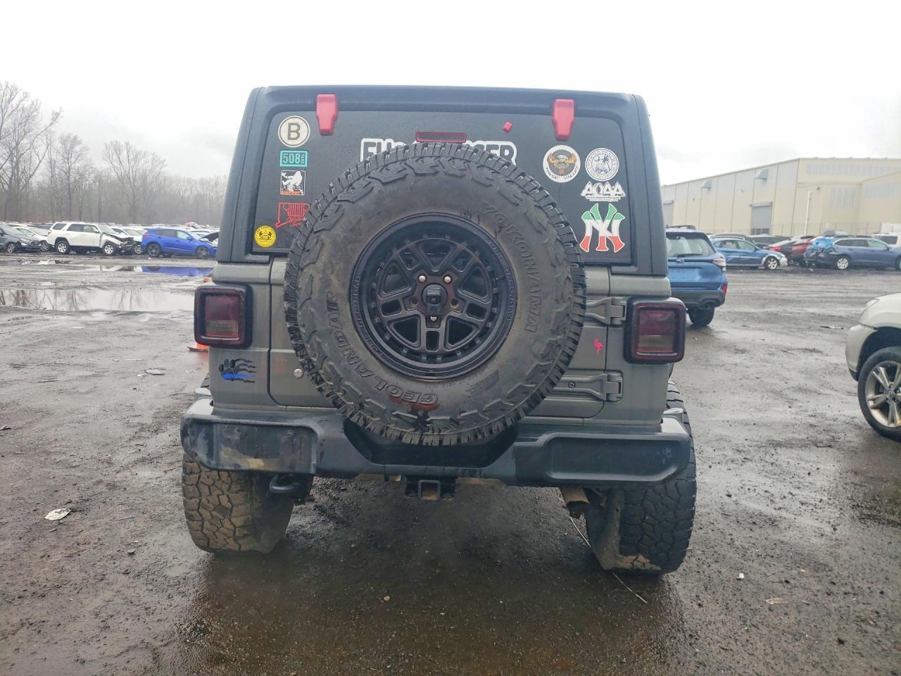 2019 Jeep Wrangler - zdjęcie 6