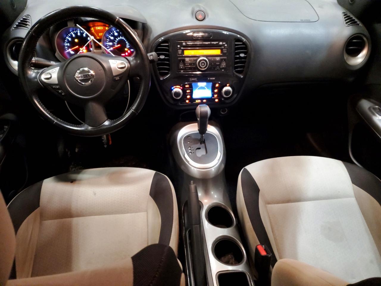 2013 Nissan Juke S - zdjęcie 8