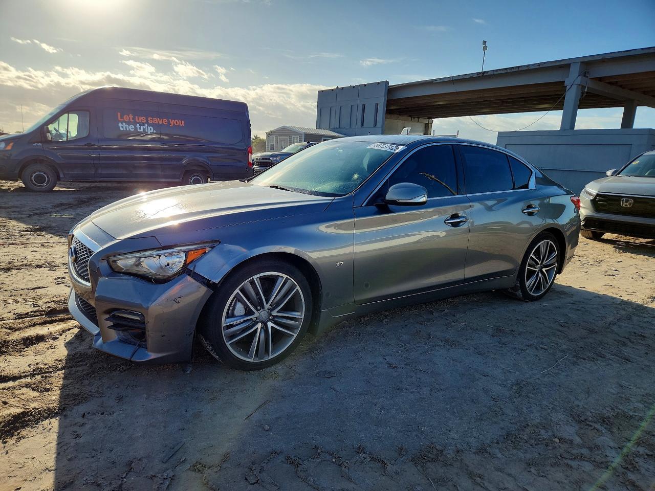 2015 Infiniti Q50 Sport - zdjęcie główne