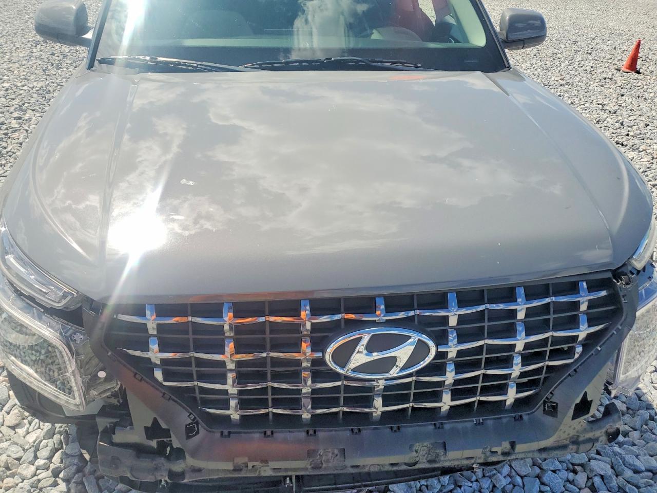 2022 Hyundai Venue Sel - zdjęcie 12