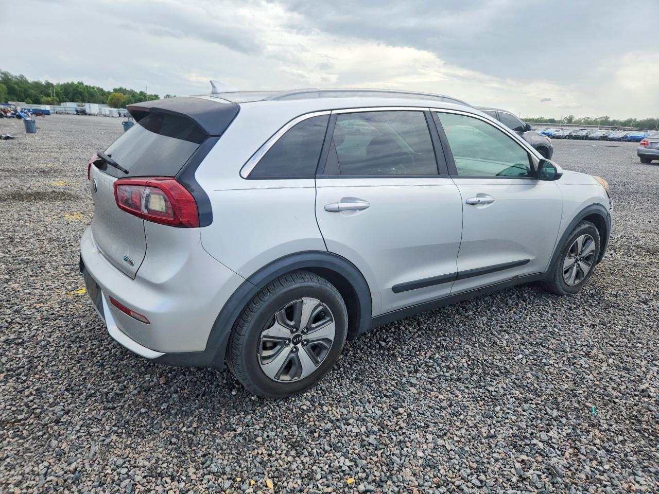 2019 Kia Niro Lx - zdjęcie 3