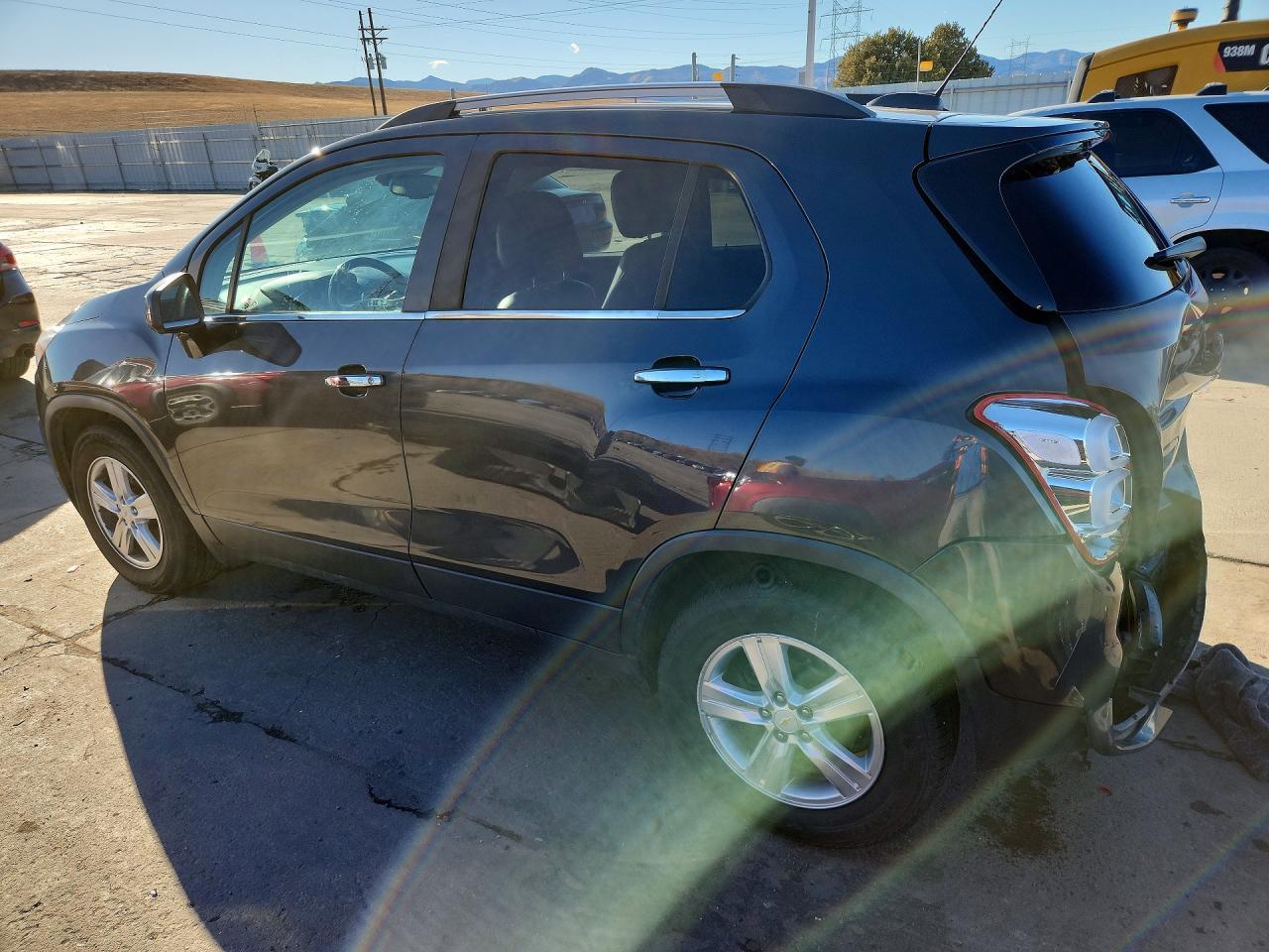 2017 Chevrolet Trax 1Lt - zdjęcie 2