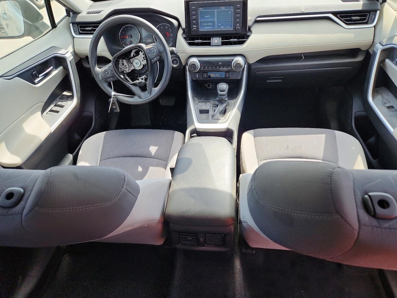 2019 Toyota Rav4 Xle - zdjęcie 8