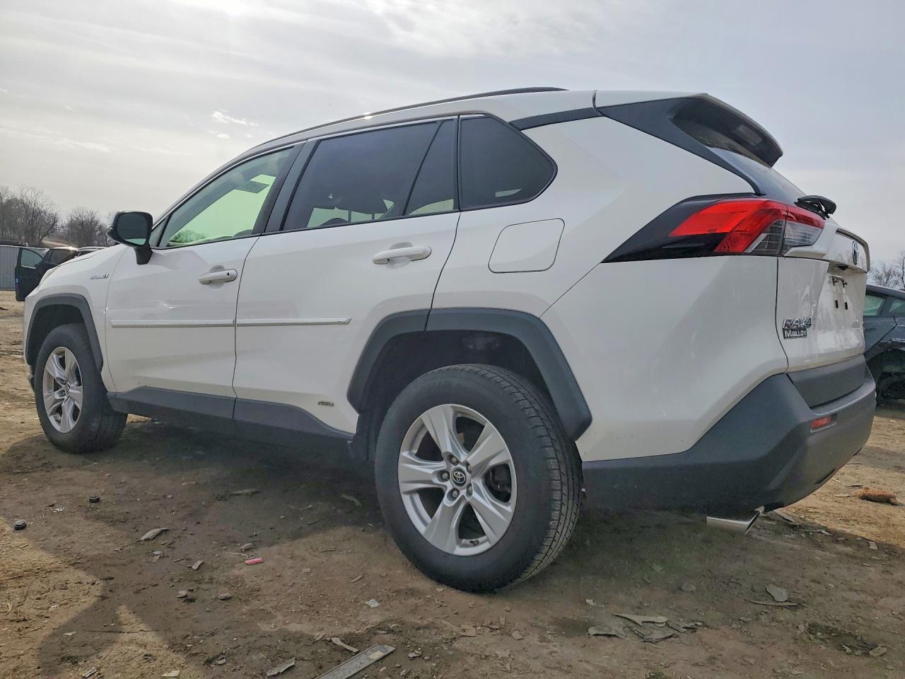 2019 Toyota Rav4 Hybrid Xle - zdjęcie 2