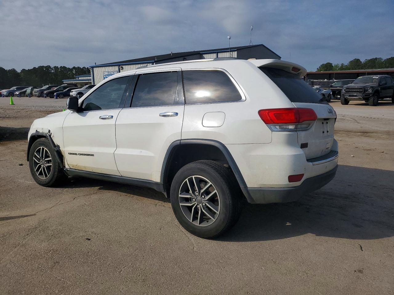 2019 Jeep Grand Cherokee Limited - zdjęcie 2