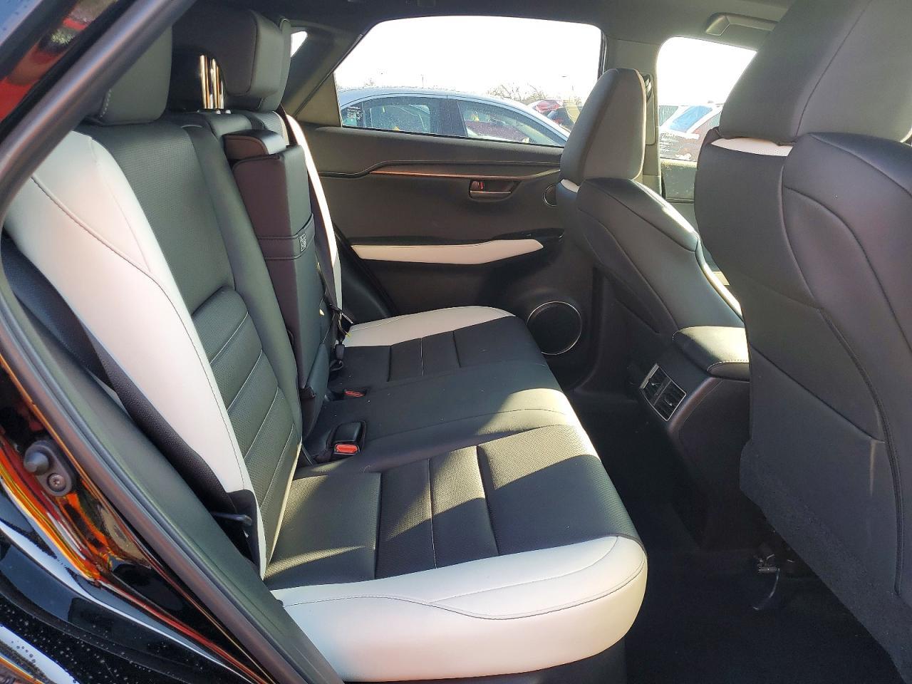 2021 Lexus Nx 300 F Sport - zdjęcie 11