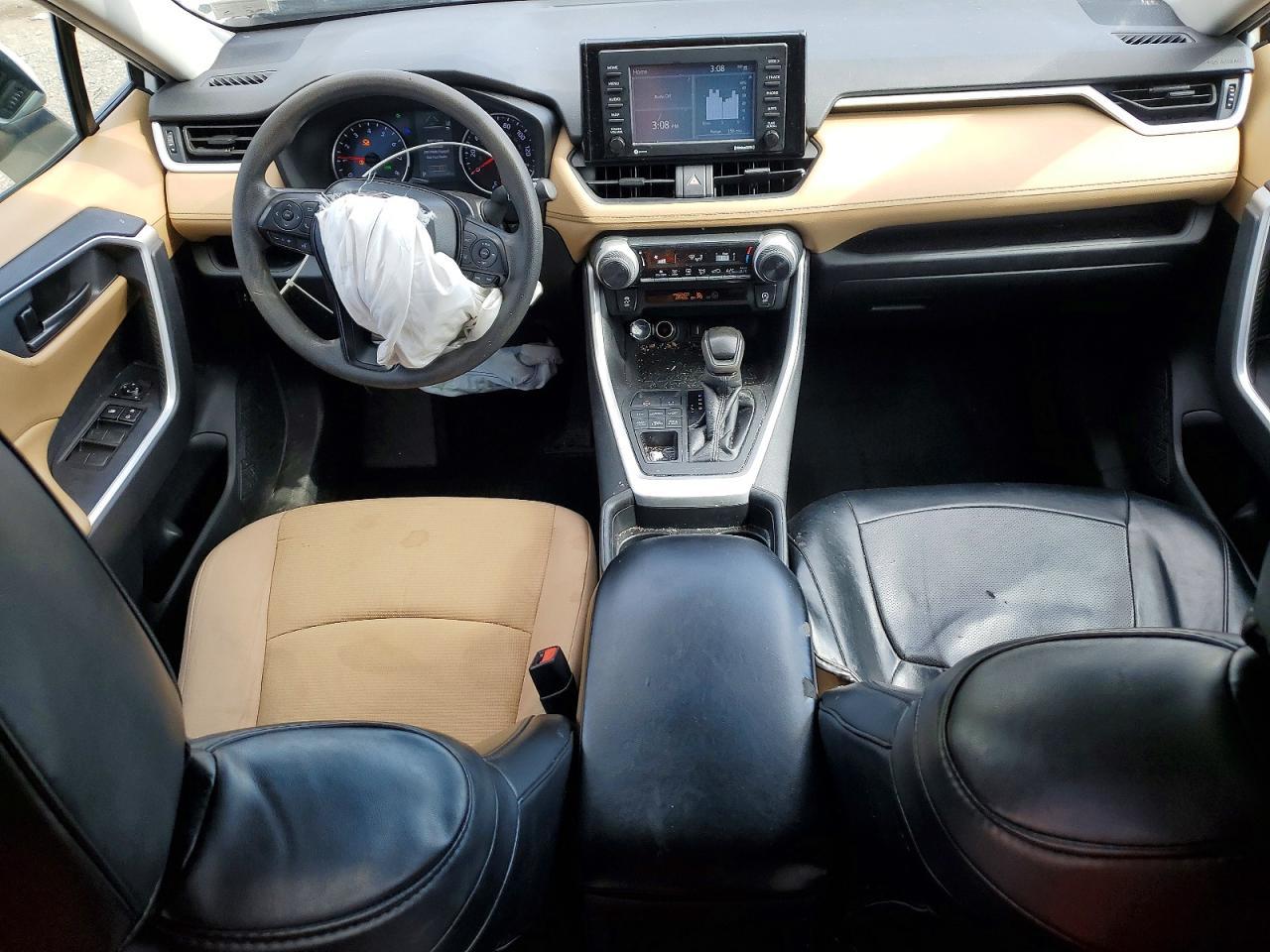 2021 Toyota Rav4 Le - zdjęcie 8