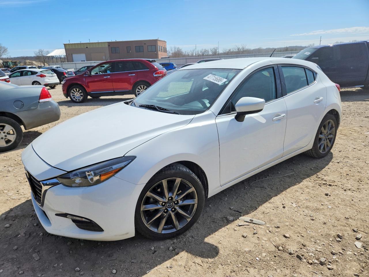 2018 Mazda 3 Touring - zdjęcie główne