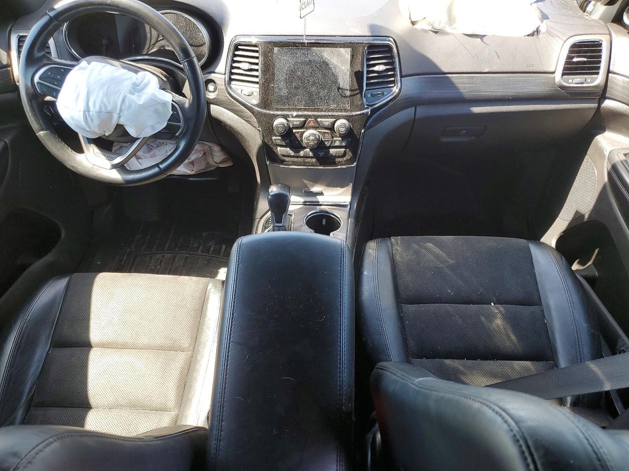 2021 Jeep Grand Cherokee Laredo - zdjęcie 8